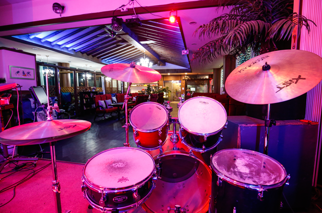 블루스카이라이브카페